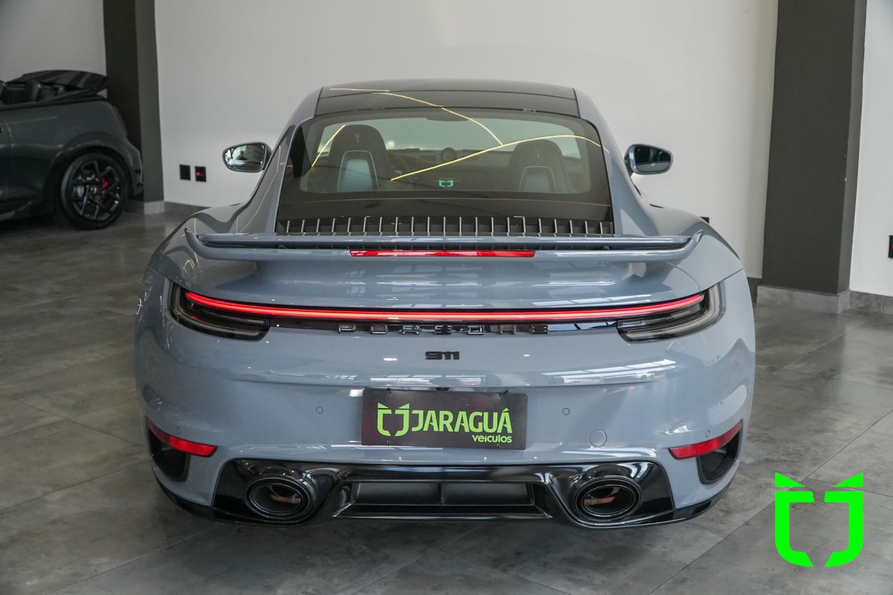 Porsche 911 3.8 24V 6 CILINDROS TURBO AUTOMÁTICO 2024 Cinza - foto 6