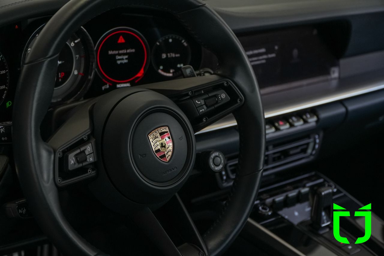 Porsche 911 3.8 24V 6 CILINDROS TURBO AUTOMÁTICO 2024 Cinza - foto 35