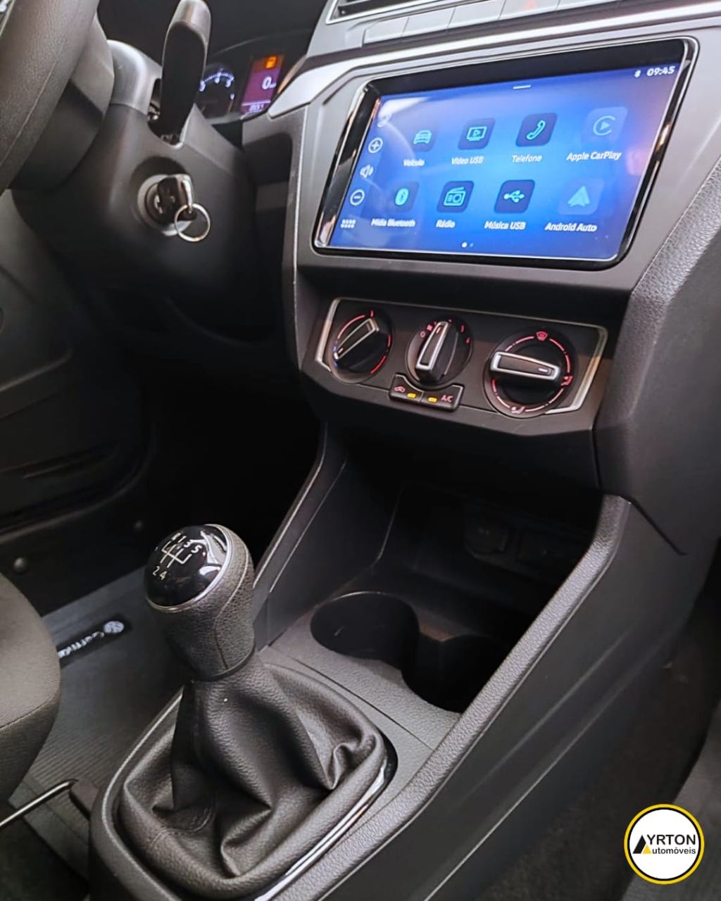 Volkswagen Saveiro 1.6 16v Flex Msi Trendline Cabine Simples Cinza 2025 - Ayrton Automóveis