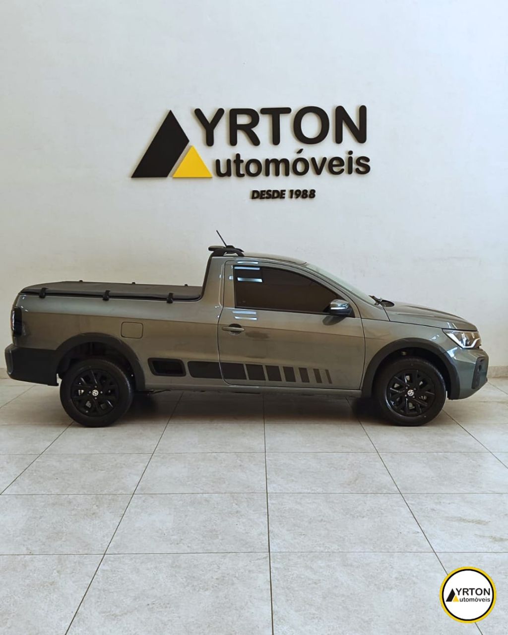 Volkswagen Saveiro 1.6 16v Flex Msi Trendline Cabine Simples Cinza 2025 - Ayrton Automóveis