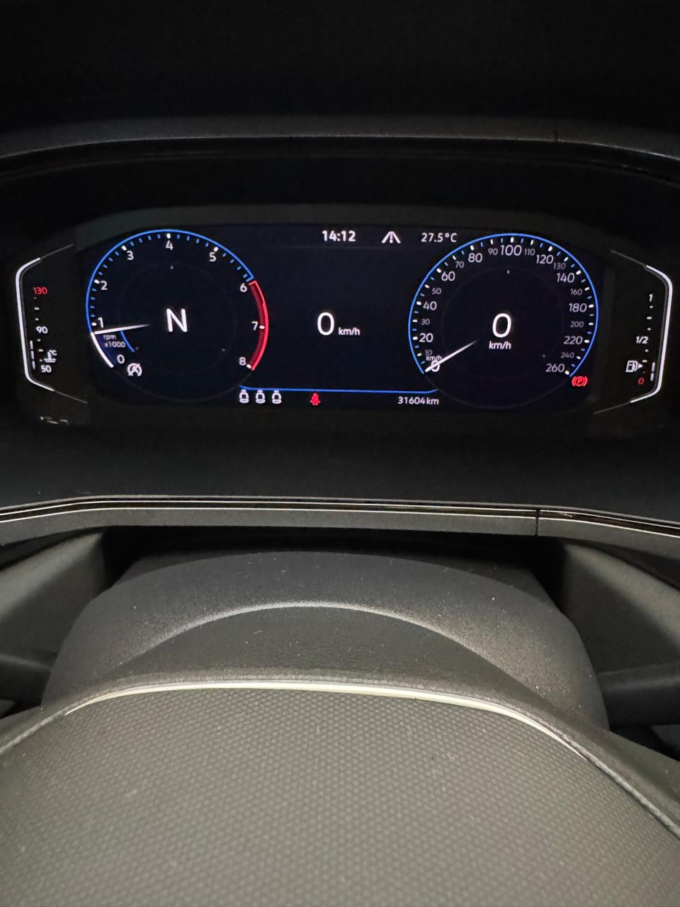 Volkswagen Taos 1.4 16v 4p Flex 250 Tsi Highline Automático Cinza 2023 - Ayrton Automóveis