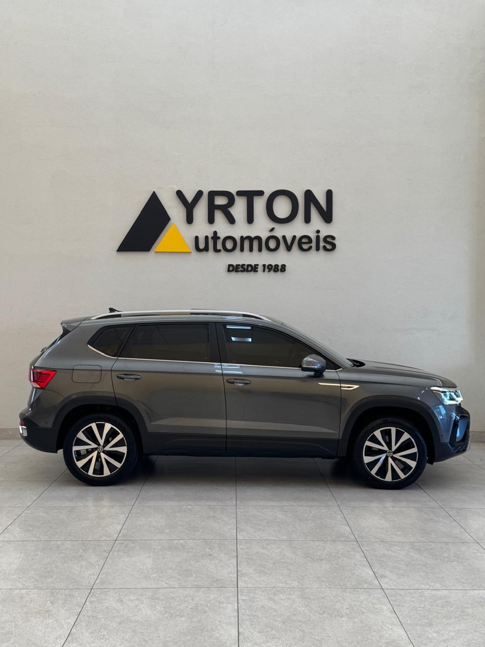 Volkswagen Taos 1.4 16v 4p Flex 250 Tsi Highline Automático Cinza 2023 - Ayrton Automóveis