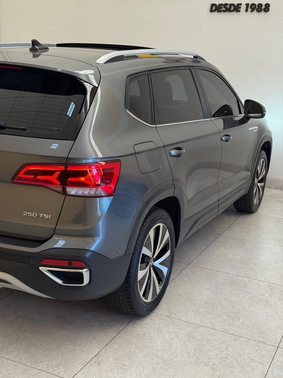 Volkswagen Taos 1.4 16v 4p Flex 250 Tsi Highline Automático Cinza 2023 - Ayrton Automóveis