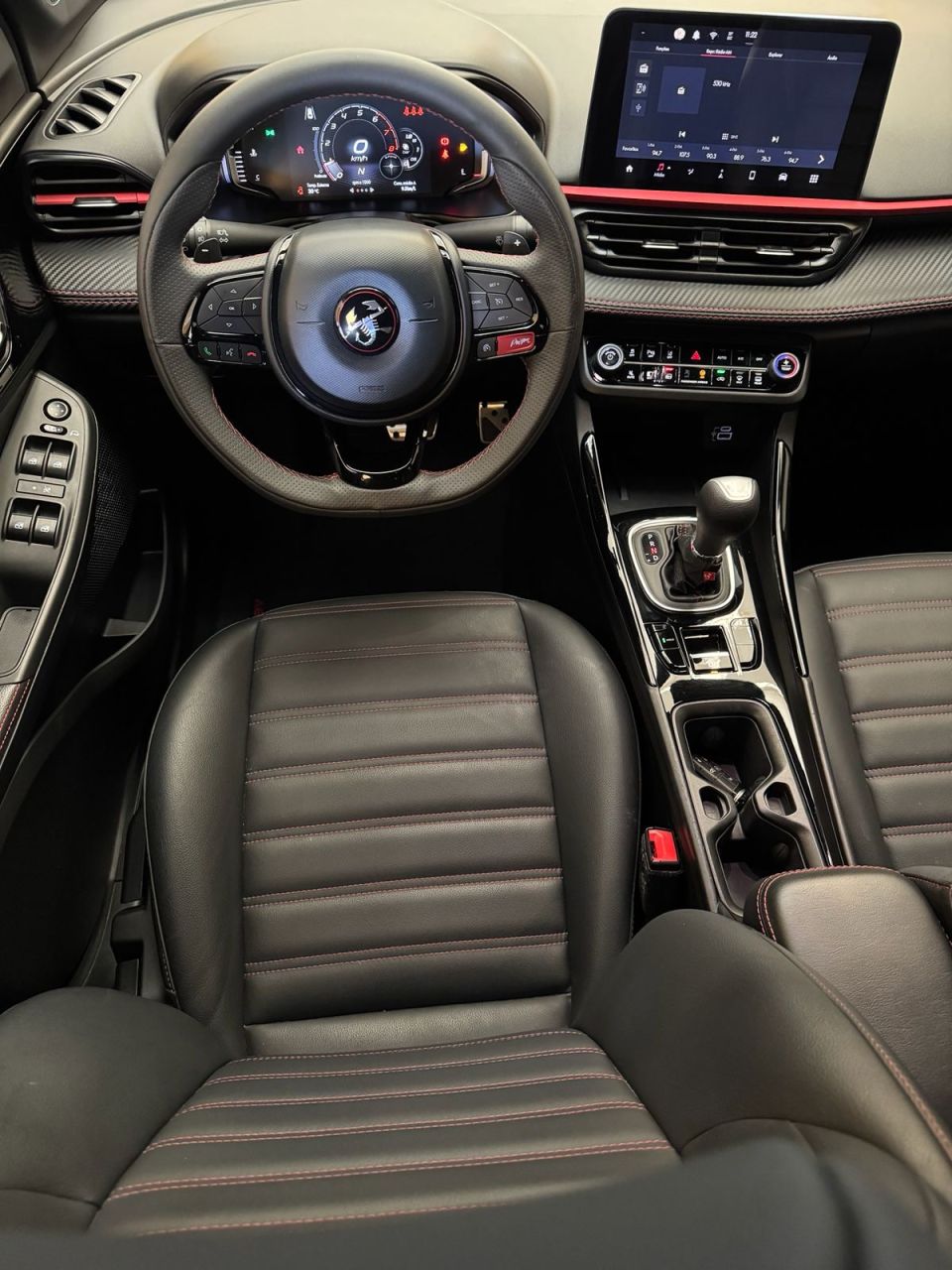 Fiat Fastback 1.3 16v 4p Flex Abarth Turbo 270 Automático Branco 2025 - Ayrton Automóveis
