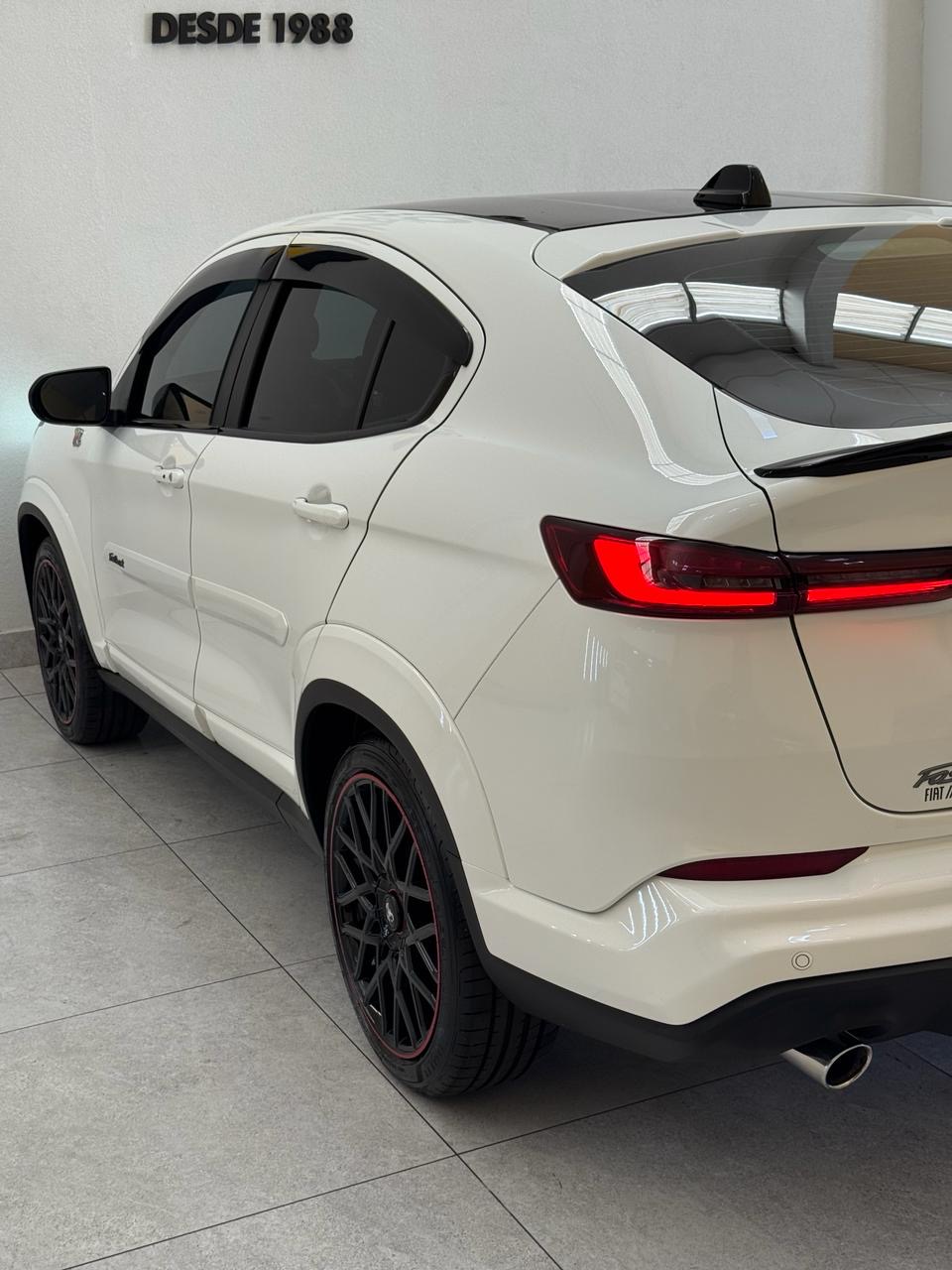 Fiat Fastback 1.3 16v 4p Flex Abarth Turbo 270 Automático Branco 2025 - Ayrton Automóveis