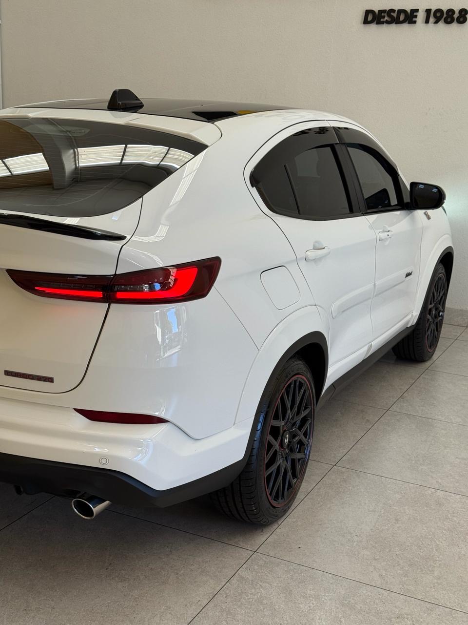Fiat Fastback 1.3 16v 4p Flex Abarth Turbo 270 Automático Branco 2025 - Ayrton Automóveis