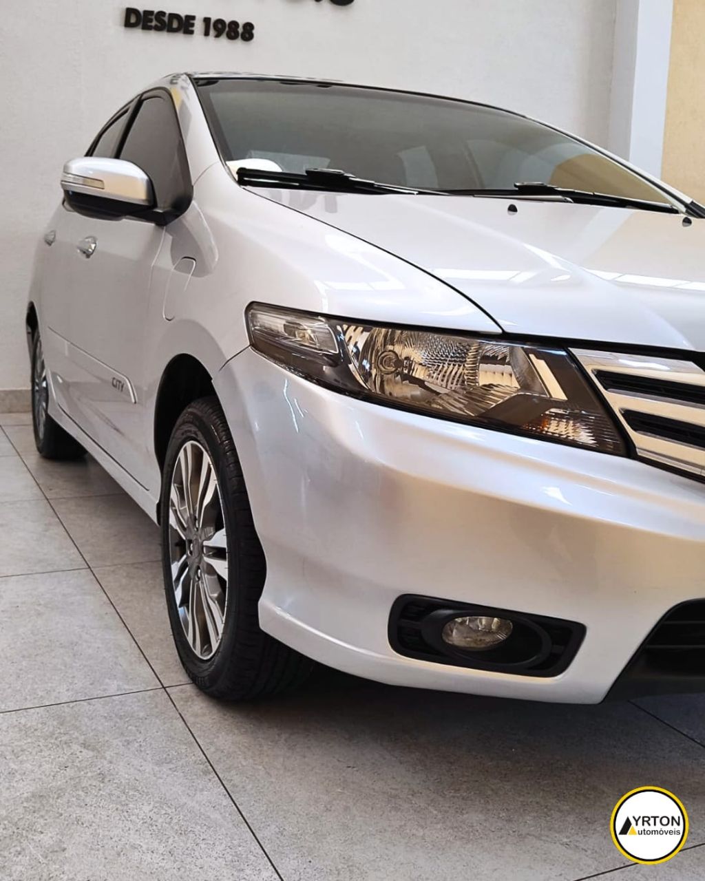 Honda City Sedan 1.5 16v 4p Ex Flex Automático Prata 2014 - Ayrton Automóveis