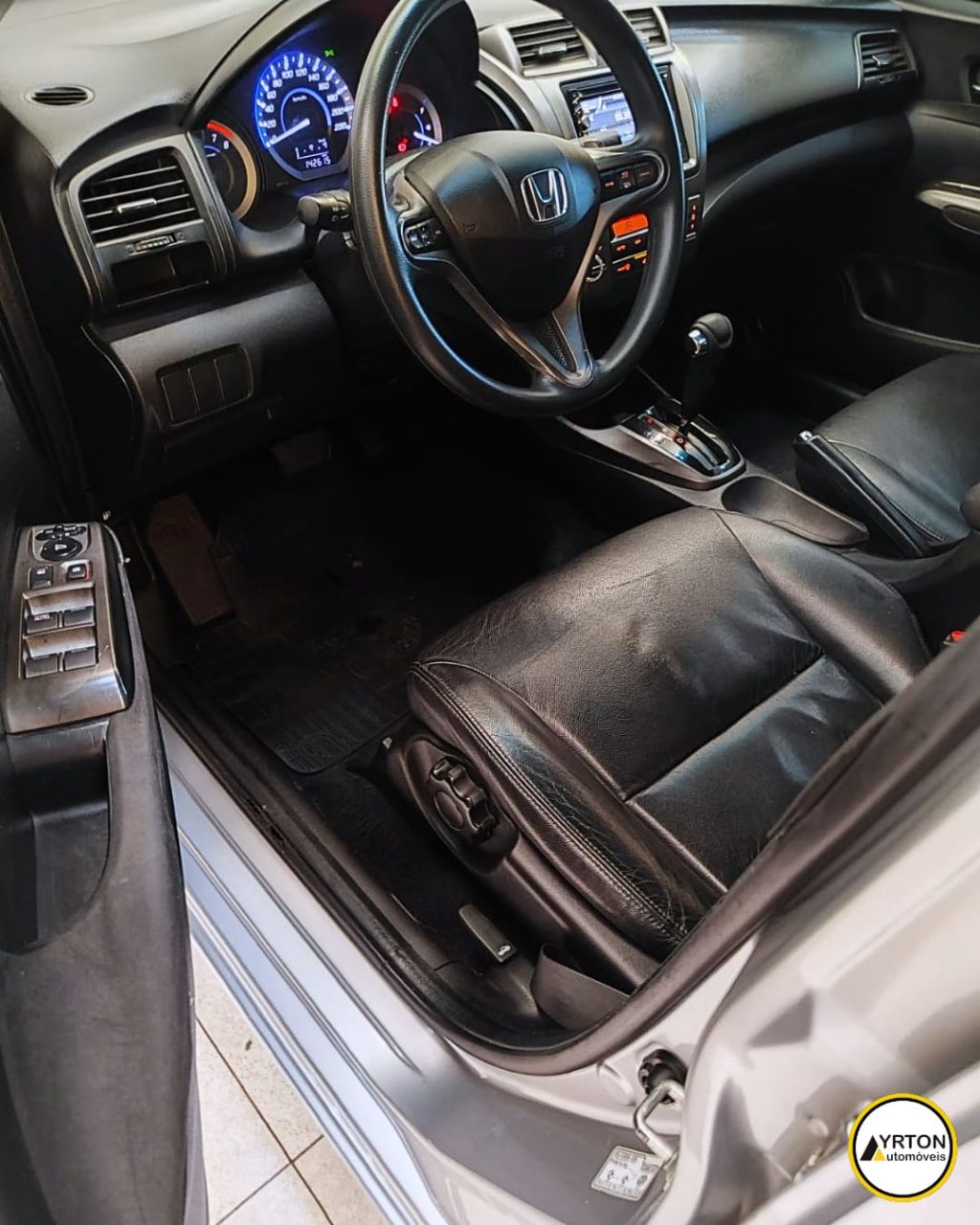 Honda City Sedan 1.5 16v 4p Ex Flex Automático Prata 2014 - Ayrton Automóveis
