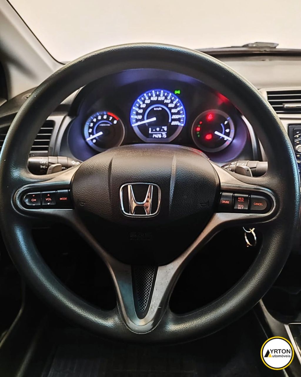 Honda City Sedan 1.5 16v 4p Ex Flex Automático Prata 2014 - Ayrton Automóveis