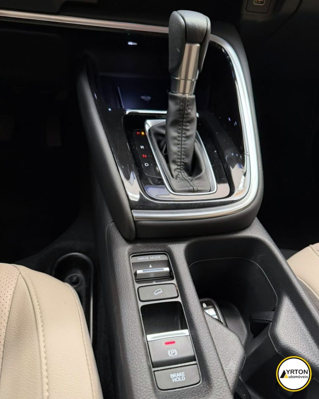 Honda Hr-v 1.5 16v 4p Flex Touring Turbo Automático Cvt Cinza 2025 - Ayrton Automóveis