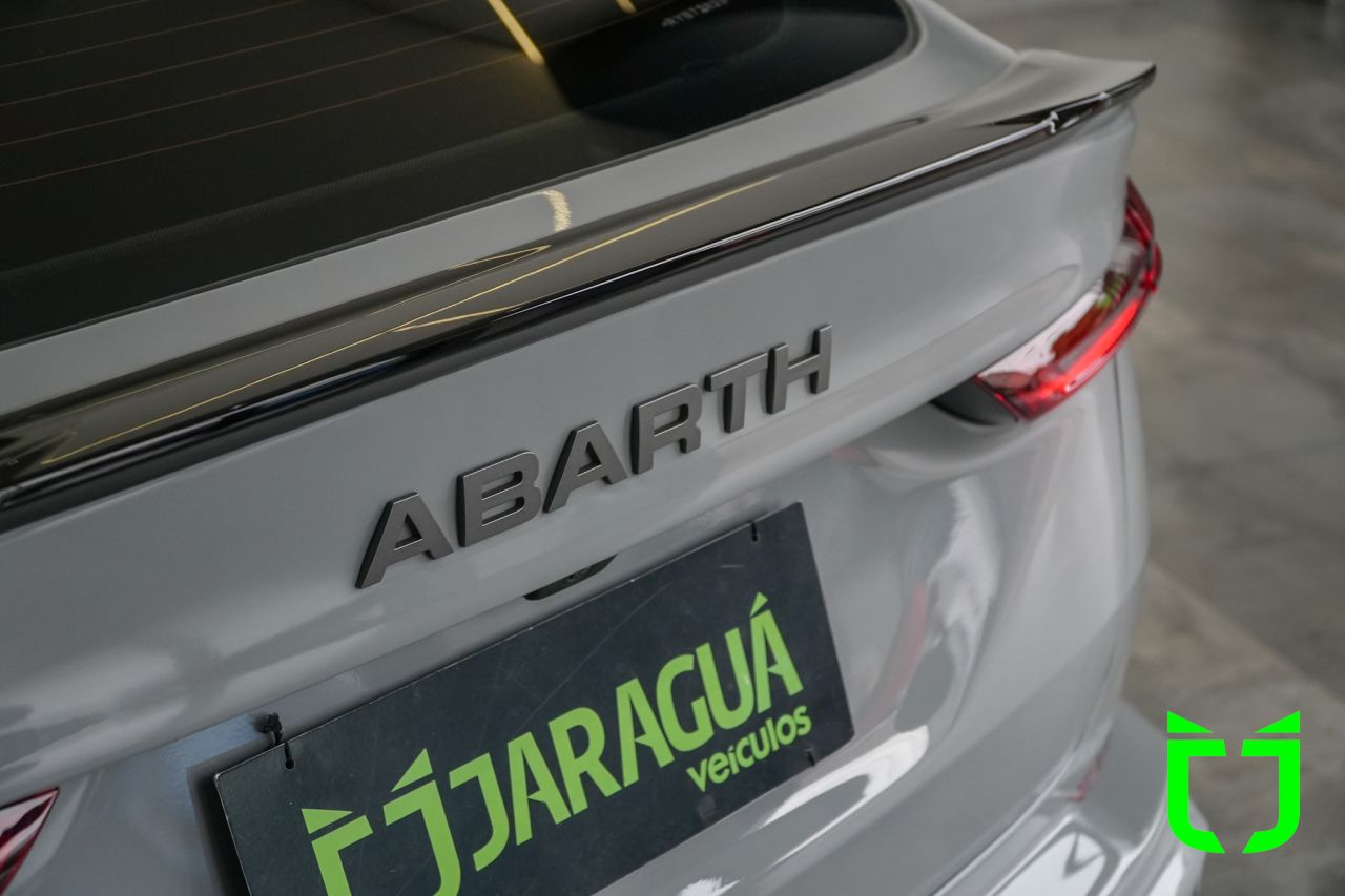 Fiat Fastback 1.3 16V 4P FLEX ABARTH TURBO 270 AUTOMÁTICO 2024 Cinza - foto 8