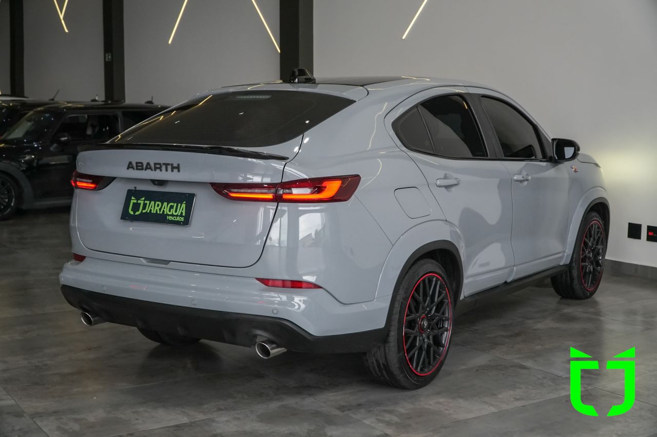 Fiat Fastback 1.3 16V 4P FLEX ABARTH TURBO 270 AUTOMÁTICO 2024 Cinza - foto 6