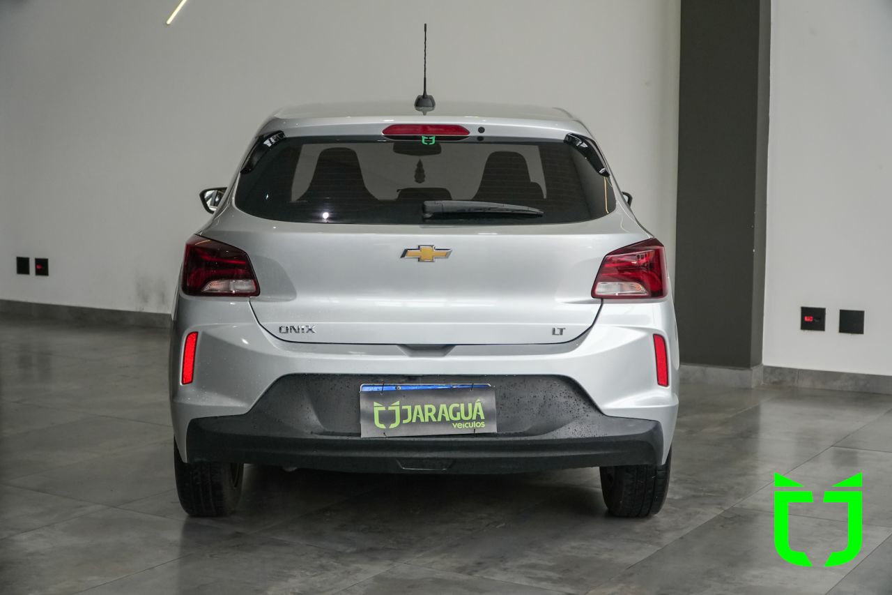 Chevrolet Onix Hatch 1.0 4P FLEX LT2 2023 Branco - foto 5
