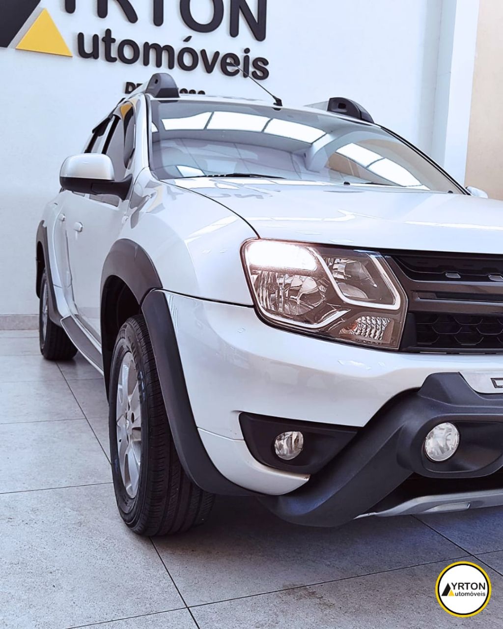 Renault Oroch 2.0 16v 4p Flex Dynamique Automático Prata 2020 - Ayrton Automóveis