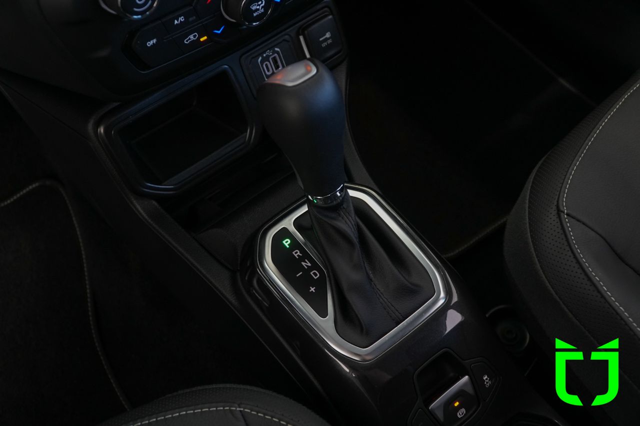 Jeep Renegade 1.3 16V 4P FLEX T270 LONGITUDE TURBO AUTOMÁTICO 2025 Preto - foto 13
