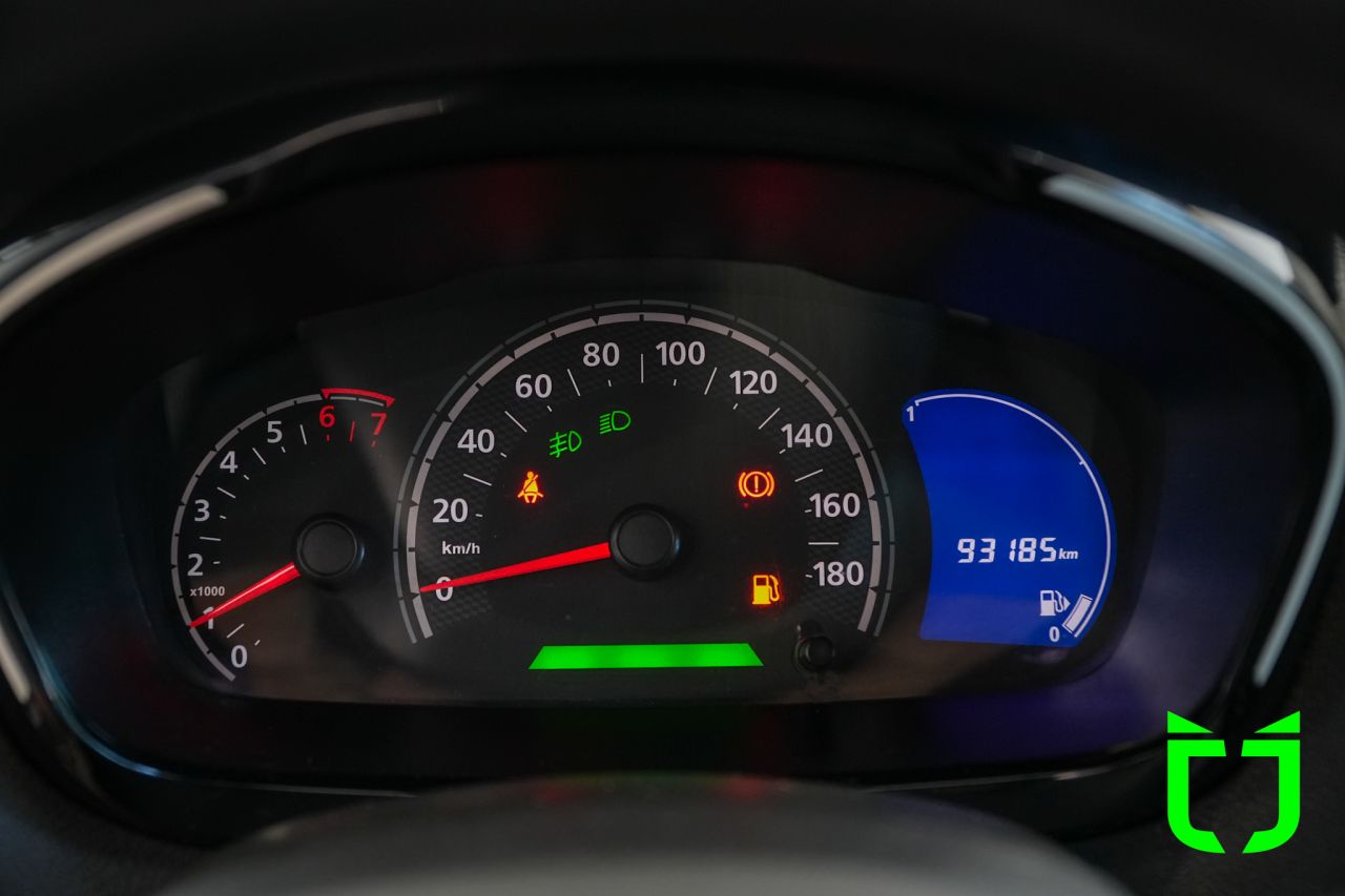 Renault Kwid 1.0 12V 4P SCE FLEX INTENSE 2018 Branco - foto 10
