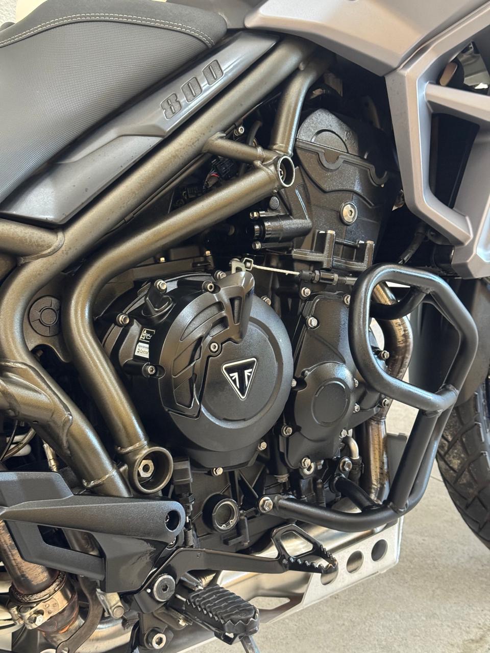 Triumph Tiger 800 Xcx Branco 2018 - Ayrton Automóveis