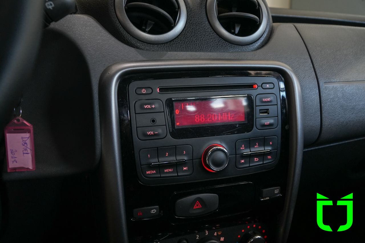 Renault Duster 1.6 16V 4P FLEX EXPRESSION 2015 Branco - foto 11