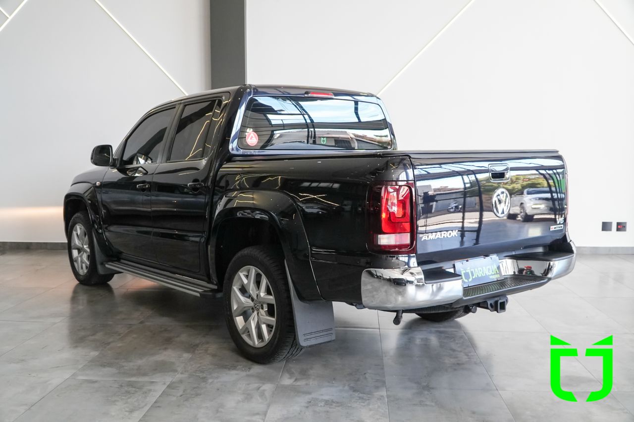 Volkswagen Amarok 3.0 V6 CABINE DUPLA HIGHLINE 4X4 TURBO INTERCOOLER AUTOMÁTICO 2022 Preto - foto 4