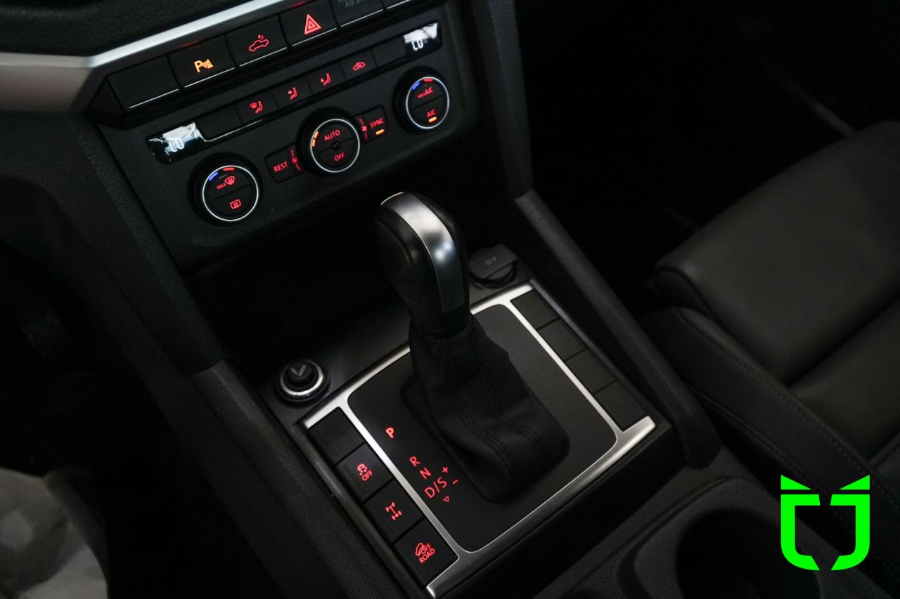 Volkswagen Amarok 3.0 V6 CABINE DUPLA HIGHLINE 4X4 TURBO INTERCOOLER AUTOMÁTICO 2022 Preto - foto 13