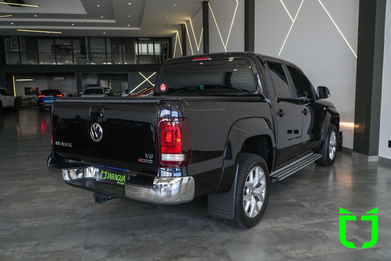 Volkswagen Amarok 3.0 V6 CABINE DUPLA HIGHLINE 4X4 TURBO INTERCOOLER AUTOMÁTICO 2022 Preto - foto 6