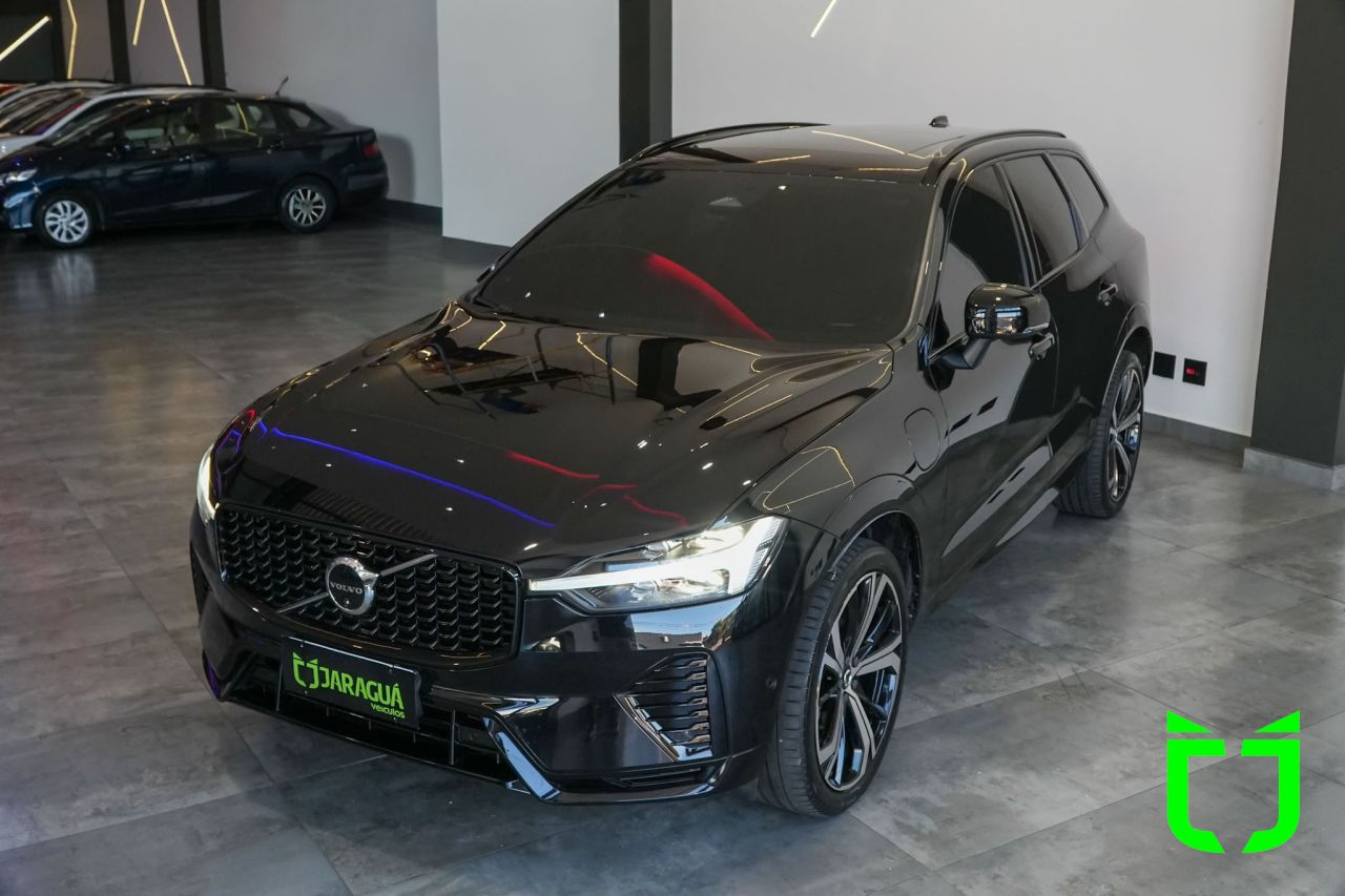 Volvo XC60 2.0 16V 4P T8 RECHARGE HÍBRIDO ULTIMATE DARK AWD TURBO GEARTRONIC AUTOMÁTICO 2023 Preto - foto 3