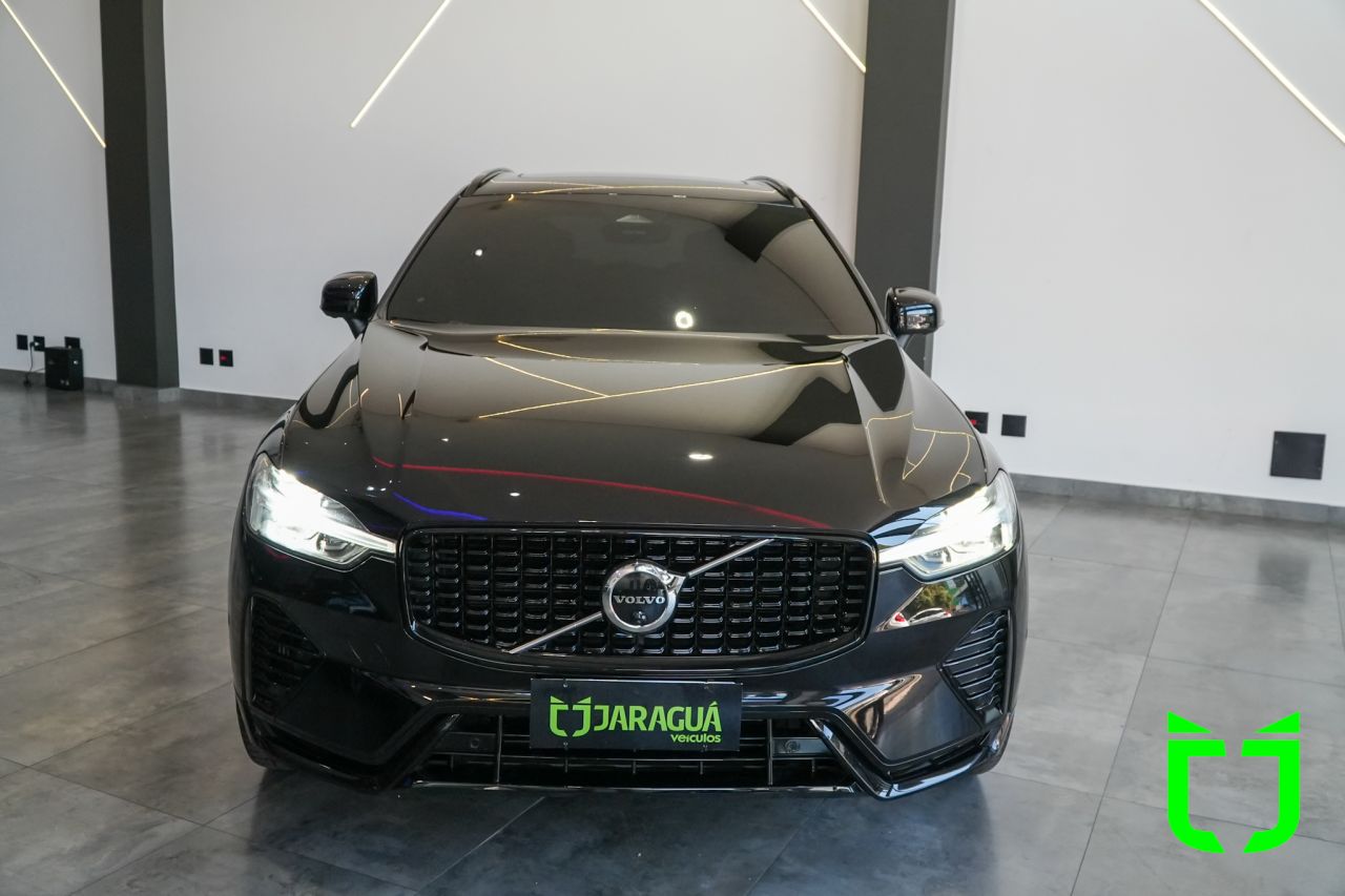 Volvo XC60 2.0 16V 4P T8 RECHARGE HÍBRIDO ULTIMATE DARK AWD TURBO GEARTRONIC AUTOMÁTICO 2023 Preto - foto 2
