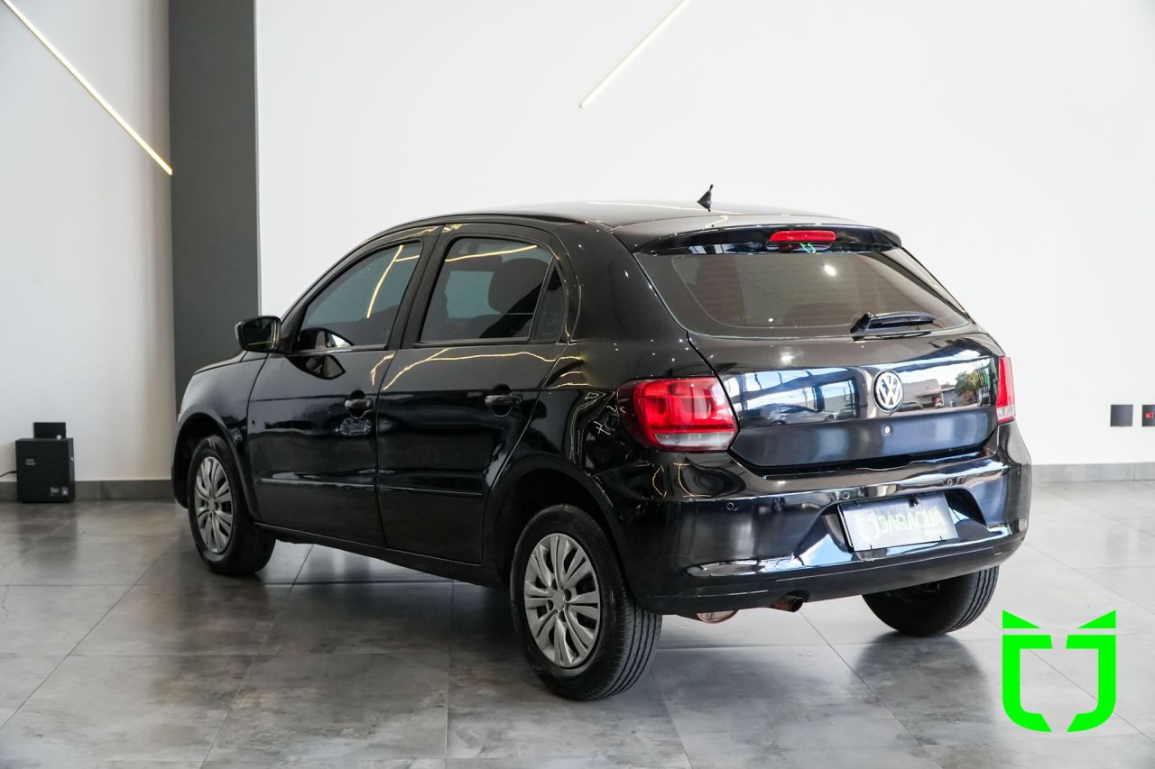 Volkswagen Gol 1.0 4P G5 FLEX 2013 Preto - foto 4