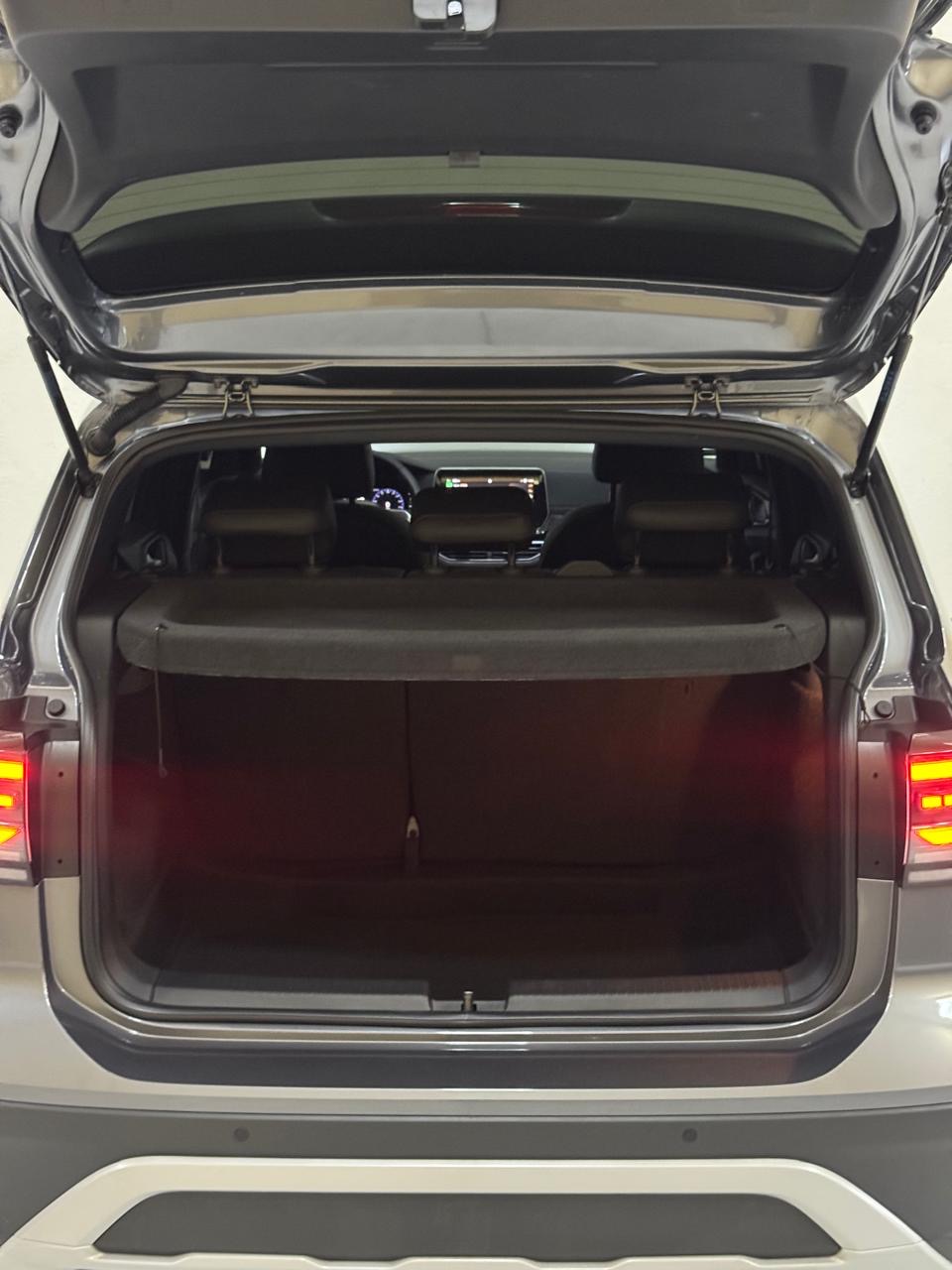 Volkswagen T-cross 1.4 4p 250 Tsi Flex Highline Automático Cinza 2026 - Ayrton Automóveis