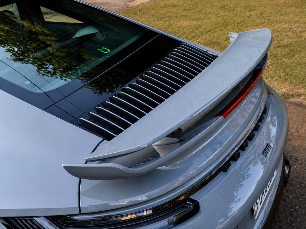 Porsche 911 3.8 24V 6 CILINDROS TURBO AUTOMÁTICO 2024 Cinza - foto 6