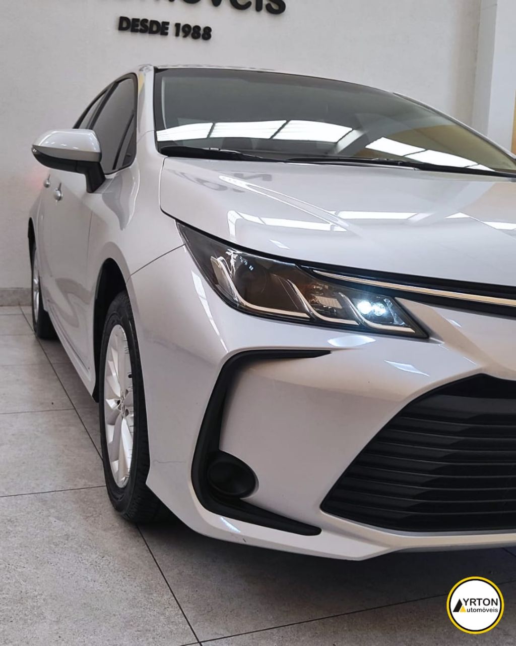 Toyota Corolla 2.0 16v 4p Flex Gli Direct Shift Automático Cvt Prata 2021 - Ayrton Automóveis