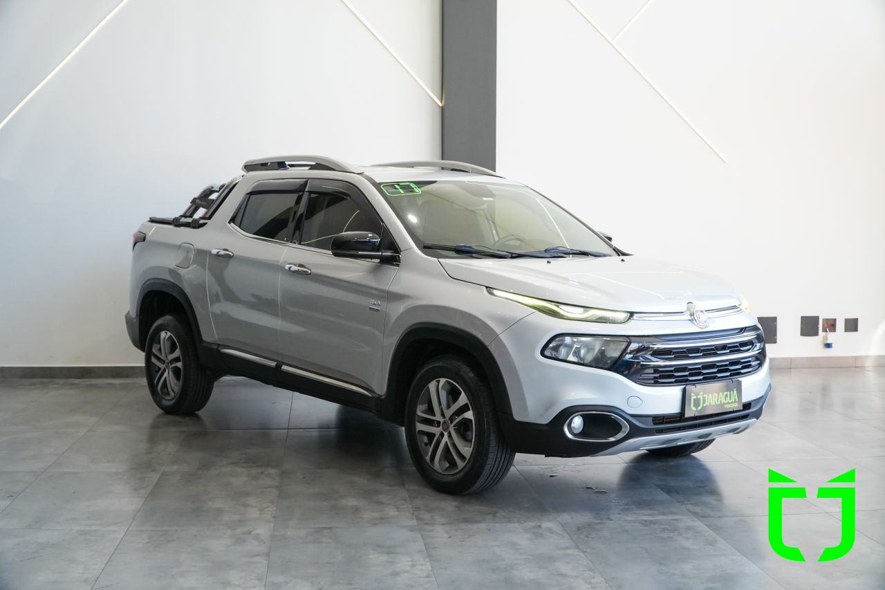 Fiat Toro 2.0 16V 4P VOLCANO 4WD TURBO DIESEL AUTOMÁTICO 2017 Prata