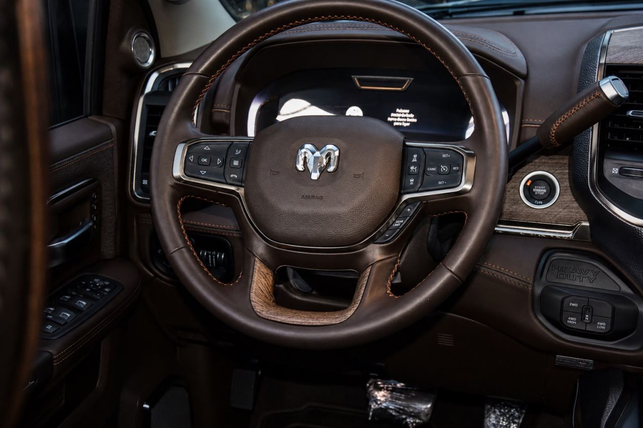 Ram 3500 6.7 I6 LIMITED LONG HORN CABINE DUPLA 4X4 TURBO DIESEL AUTOMÁTICO 2025 Branco - foto 15