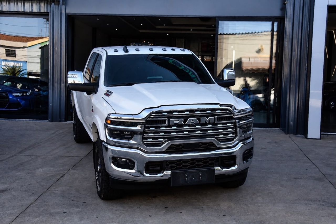 Ram 3500 6.7 I6 LIMITED LONG HORN CABINE DUPLA 4X4 TURBO DIESEL AUTOMÁTICO 2025 Branco