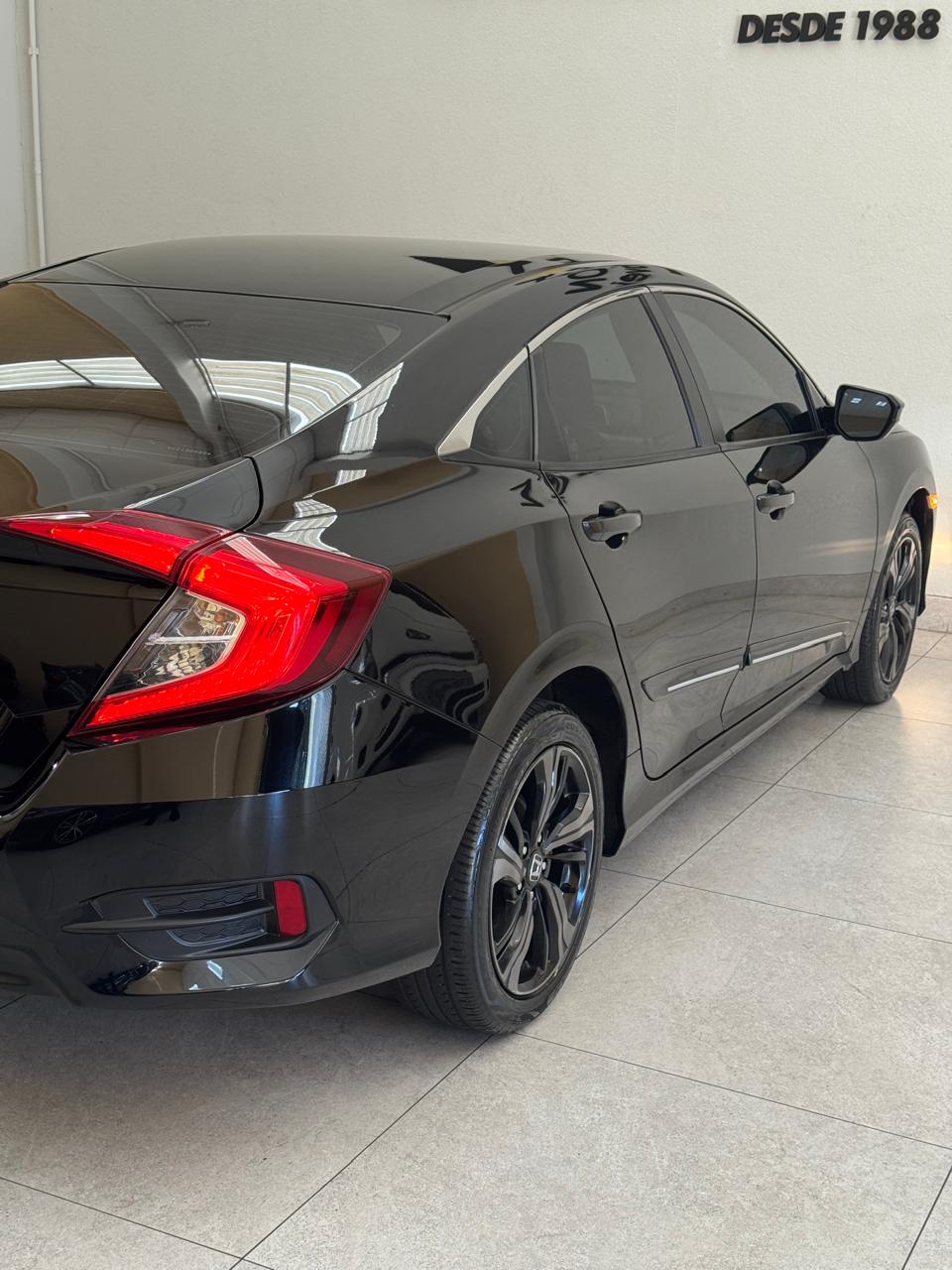 Honda Civic 2.0 16v 4p Sport Flex Preto 2017 - Ayrton Automóveis