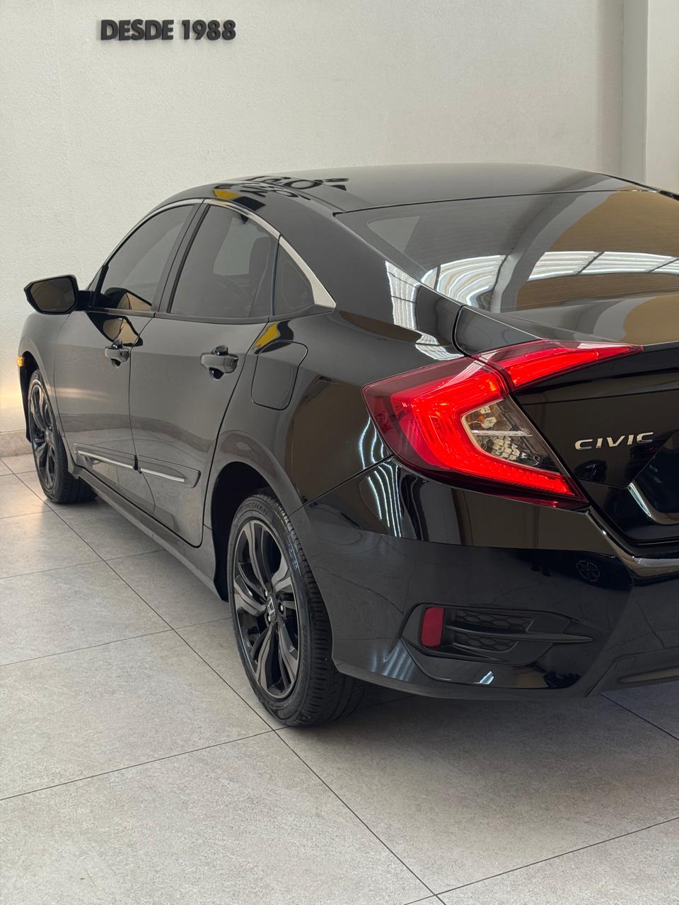 Honda Civic 2.0 16v 4p Sport Flex Preto 2017 - Ayrton Automóveis