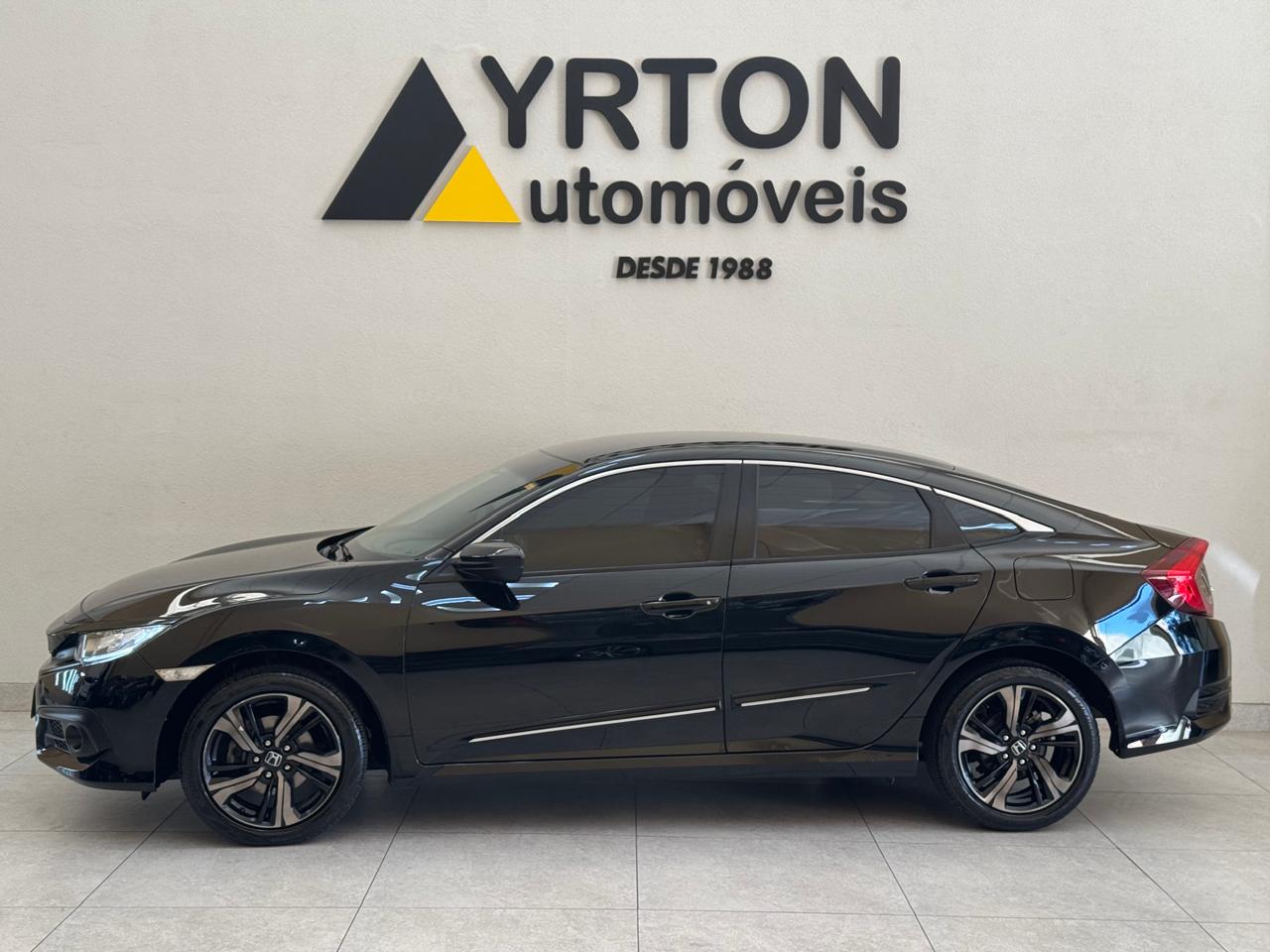 Honda Civic 2.0 16v 4p Sport Flex Preto 2017 - Ayrton Automóveis