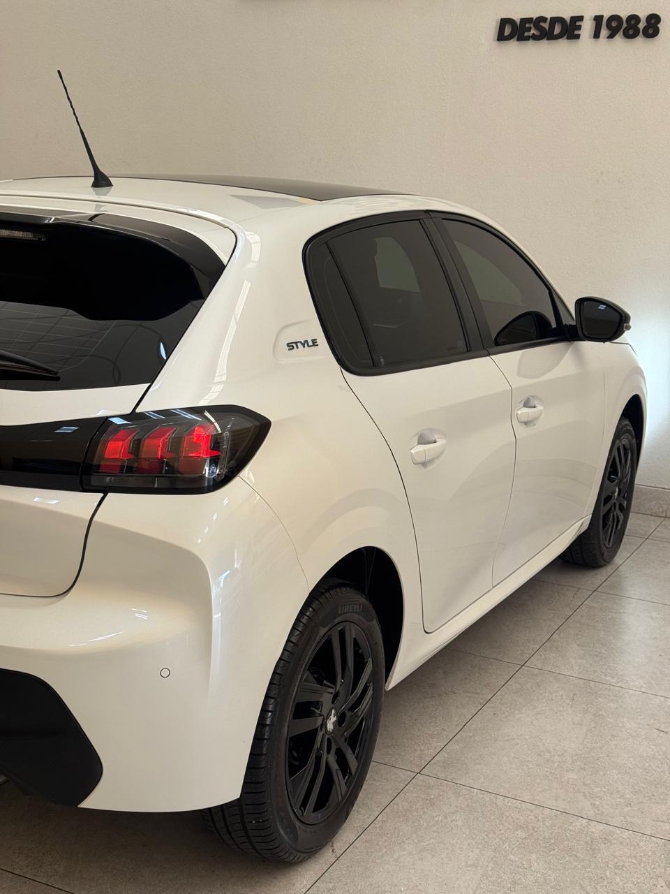 Peugeot 208 1.0 4p Flex Firefly Style Branco Perola 2024 - Ayrton Automóveis