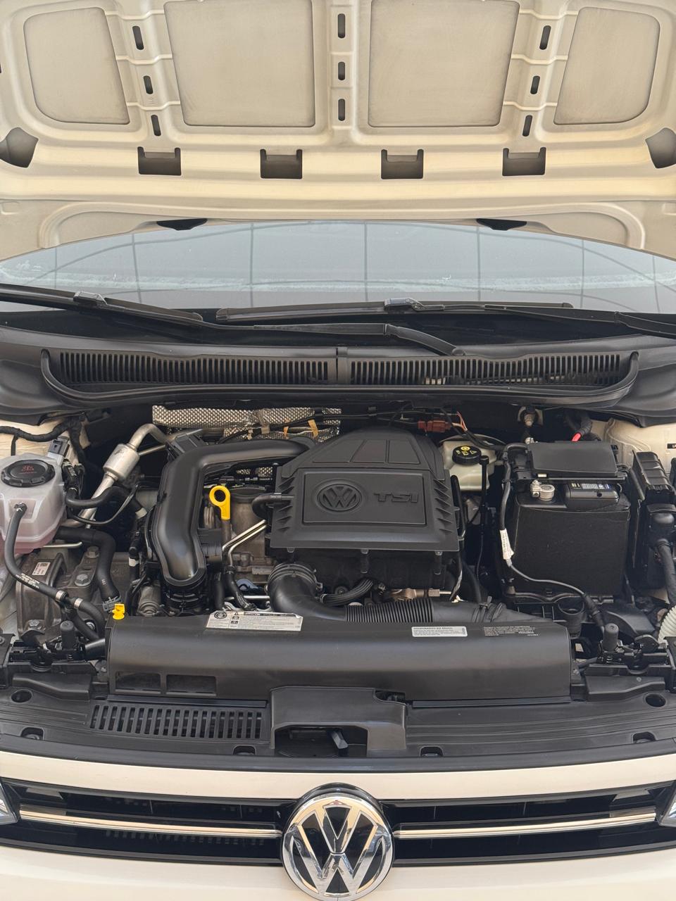 Volkswagen Virtus 1.0 4p 200 Tsi Flex Highline Automático Branco 2020 - Ayrton Automóveis