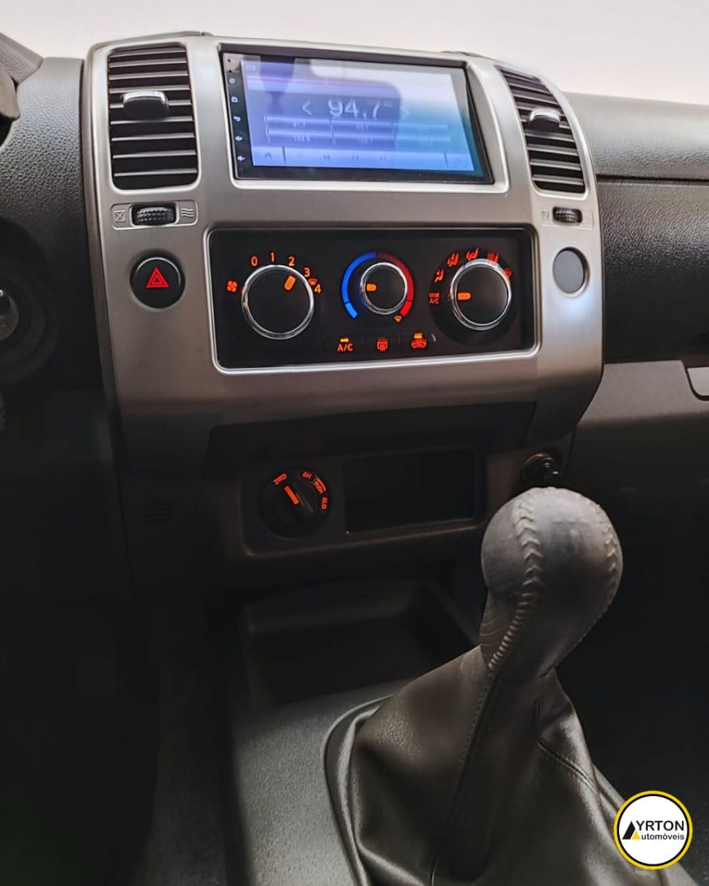 Nissan Frontier 2.5 16v 4x4 Sv Attack Turbo Diesel Cabine Dupla Preto 2014 - Ayrton Automóveis