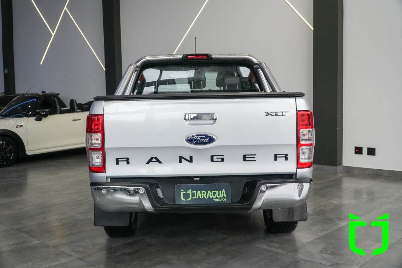 Ford Ranger 3.2 20V XLT 4X4 CABINE DUPLA TURBO DIESEL 2015 Prata - foto 5