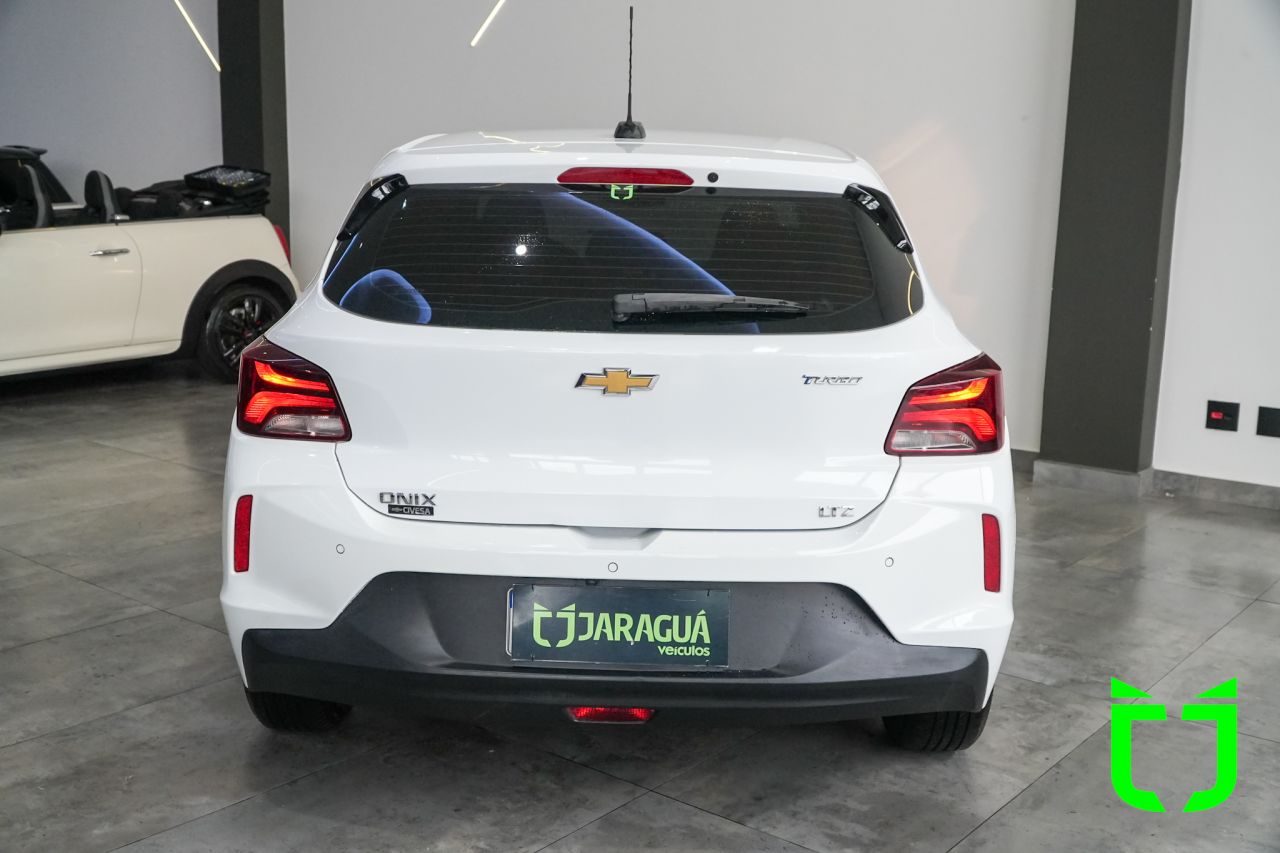 Chevrolet Onix Hatch 1.0 12V 4P FLEX LTZ TURBO 2020 Branco - foto 5
