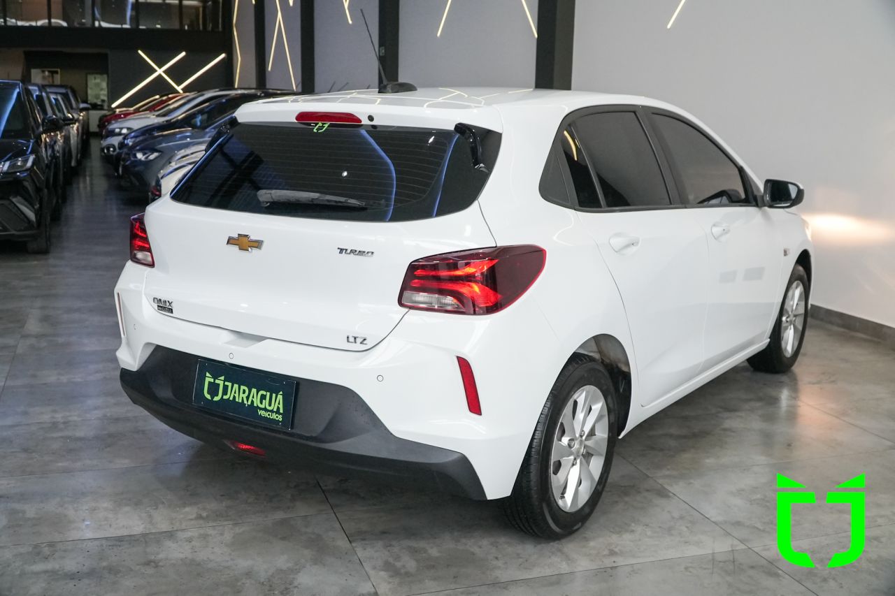 Chevrolet Onix Hatch 1.0 12V 4P FLEX LTZ TURBO 2020 Branco - foto 6