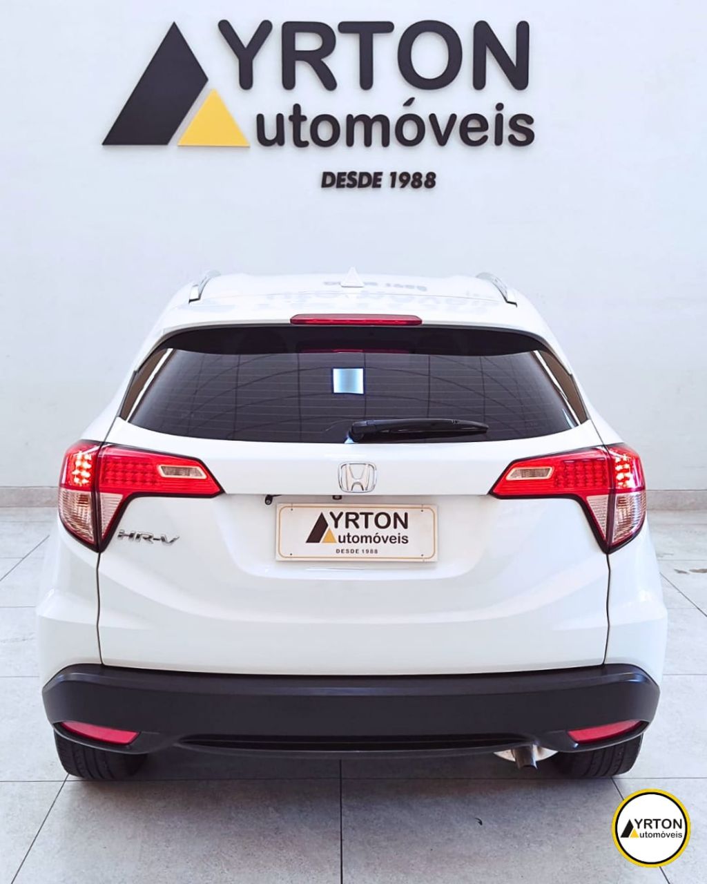 Honda Hr-v 1.8 16v 4p Ex Flex Automático Cvt Branco Perola 2017 - Ayrton Automóveis