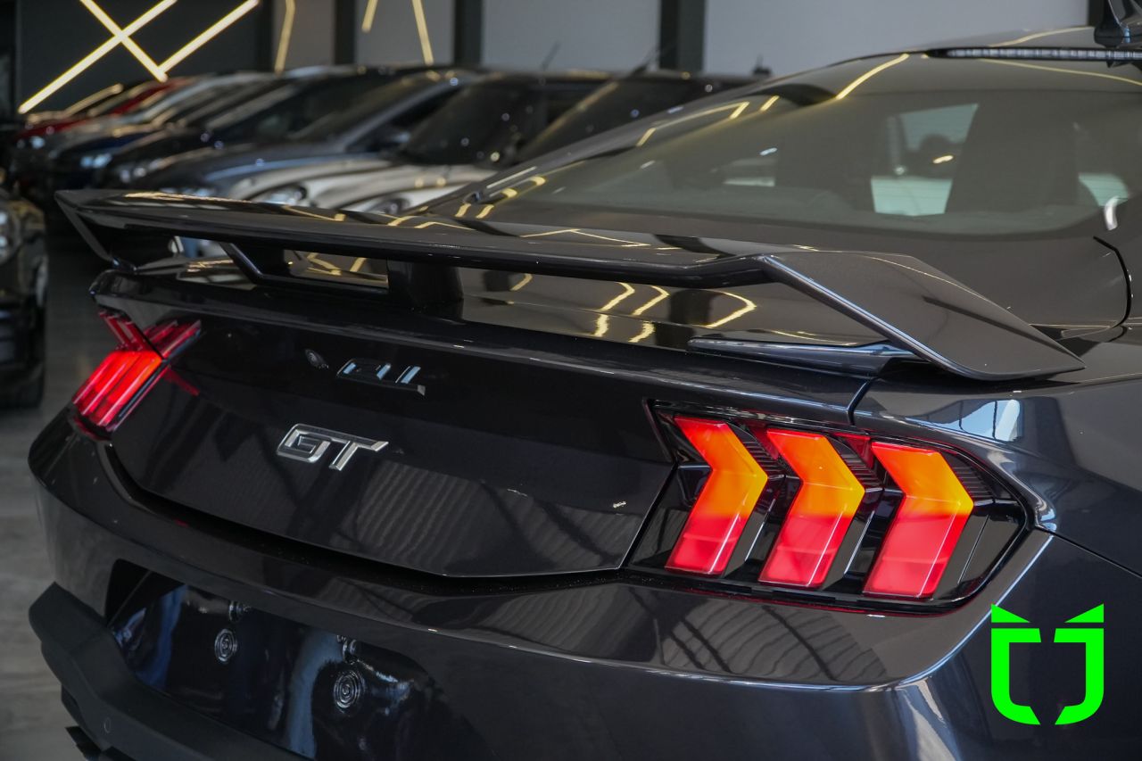 Ford Mustang 5.0 V8 32V GT COUPÉ AUTOMÁTICO 2024 Cinza - foto 12