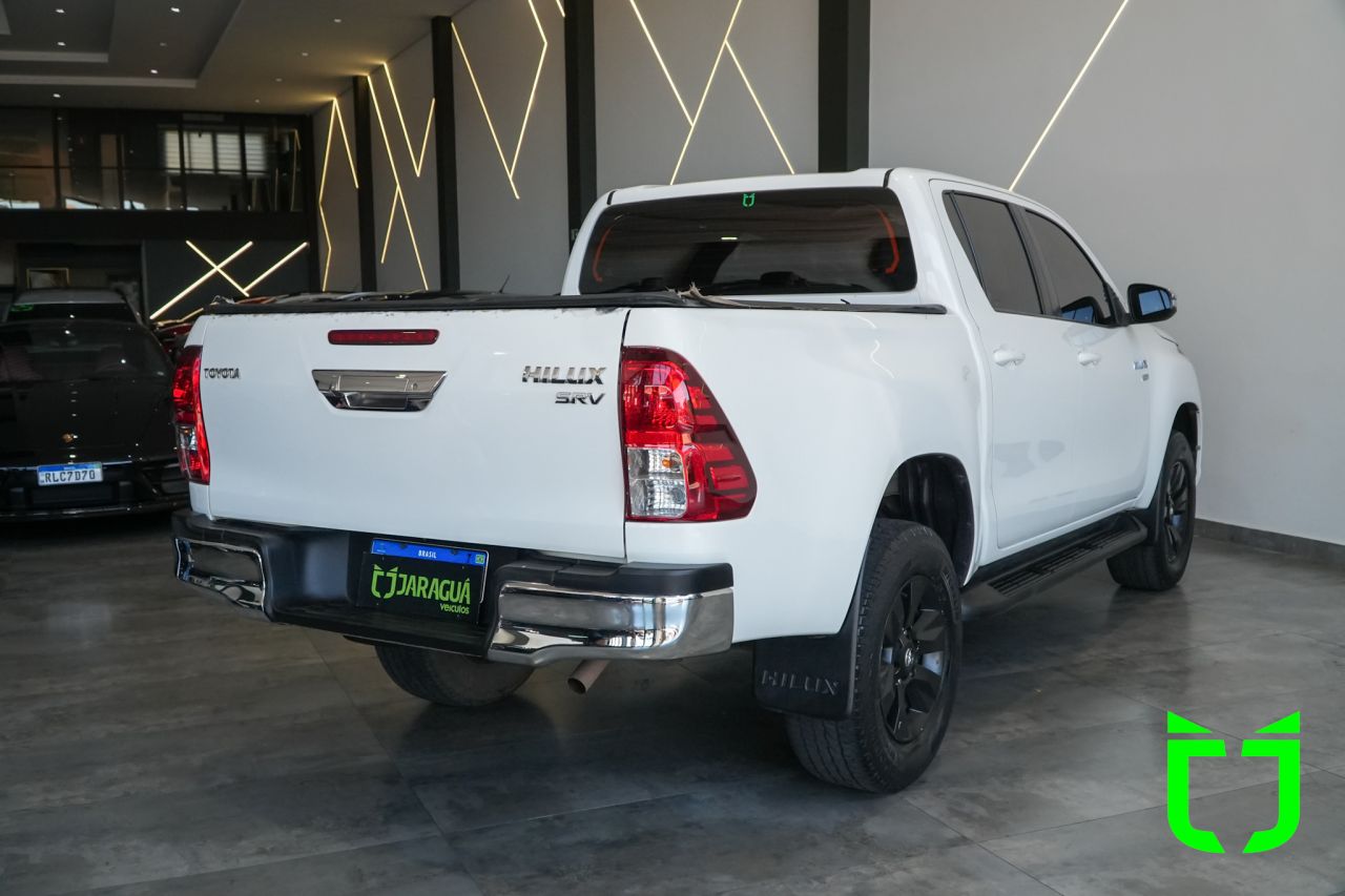 Toyota Hilux Caminhonete 2.7 16V 4P SRV CABINE DUPLA 2017 Cinza - foto 6