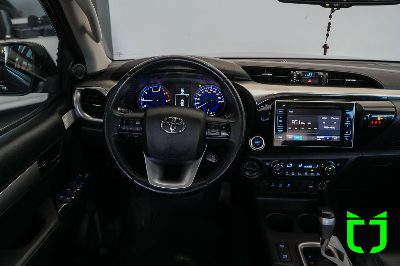 Toyota Hilux Caminhonete 2.8 16V SRV 4X4 DIESEL CABINE DUPLA AUTOMÁTICO 2019 Cinza - foto 17