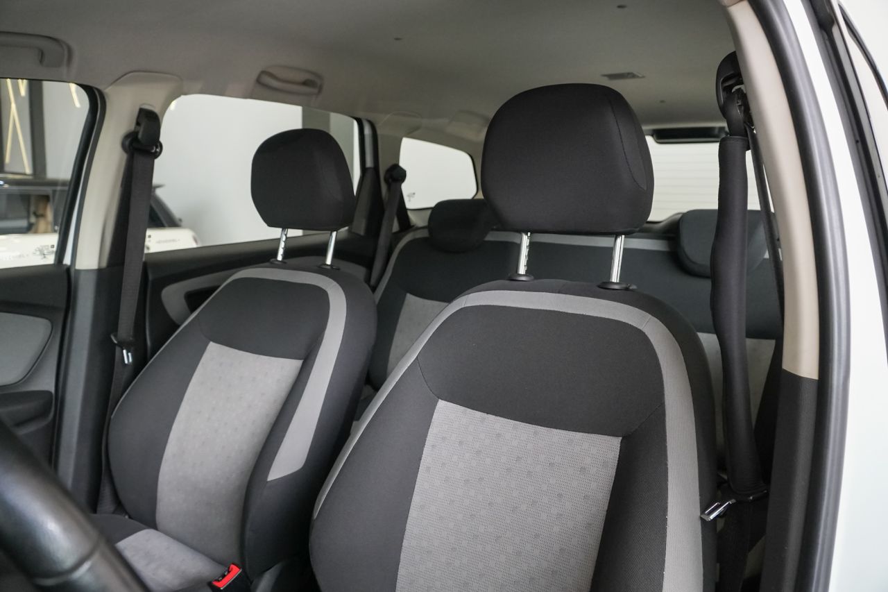 Chevrolet Spin 1.8 4P FLEX LT AUTOMÁTICO 2018 Branco - foto 16