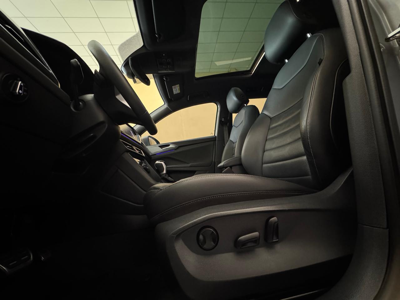 Volkswagen Taos 1.4 16v 4p Flex 250 Tsi Highline Automático Prata 2024 - Ayrton Automóveis