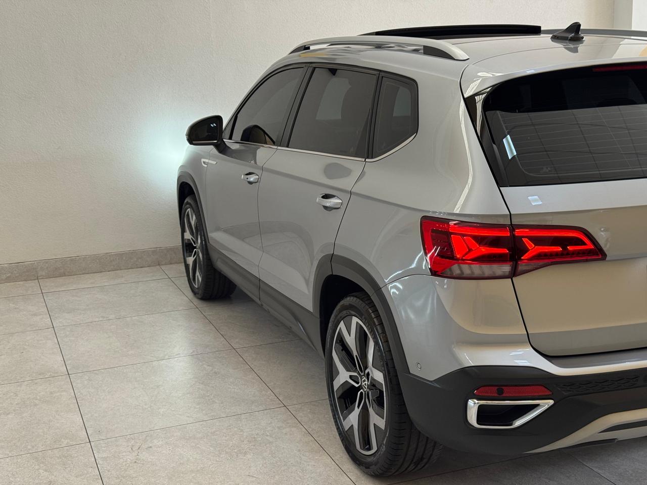 Volkswagen Taos 1.4 16v 4p Flex 250 Tsi Highline Automático Prata 2024 - Ayrton Automóveis